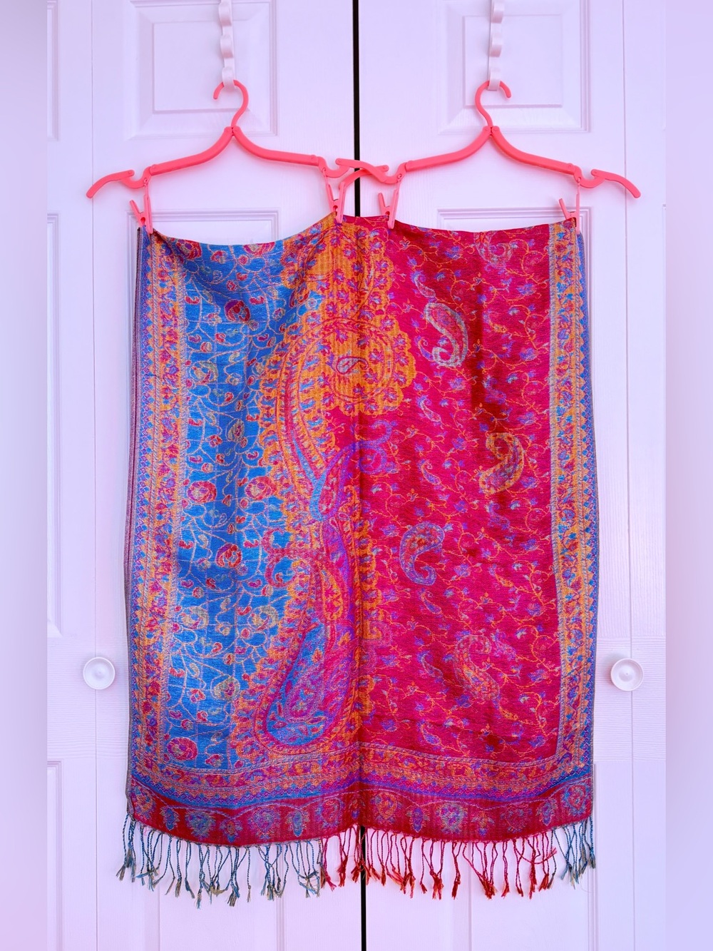 NWOT Reversible Paisley Pashmina-Style Scarf